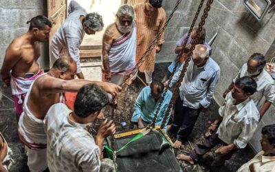 श्रीसमाधि के स्पर्श दर्शन